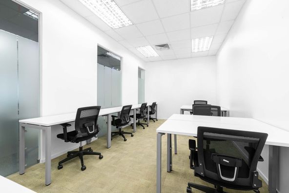 Open plan office space for 15 persons in West Allis